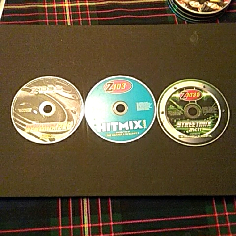 10/$10 Streetmix Hitmix Z103.5 CD s (3)